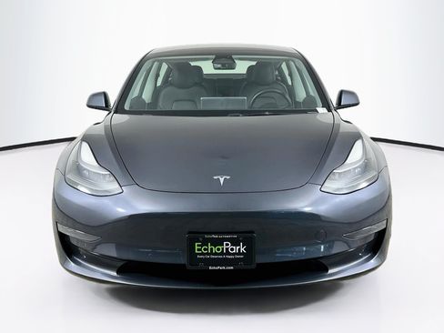 Used 2022 Tesla Model 3 Long Range AWD/4WD image 2