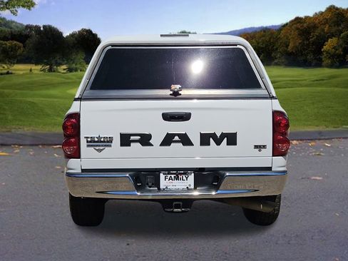 Used 2007 Dodge Ram 2500 Truck SLT image 5