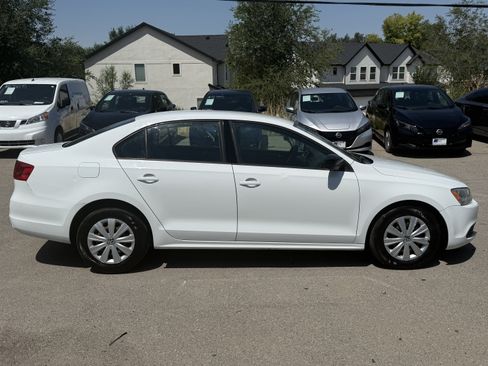 Used 2014 Volkswagen Jetta S FWD image 3