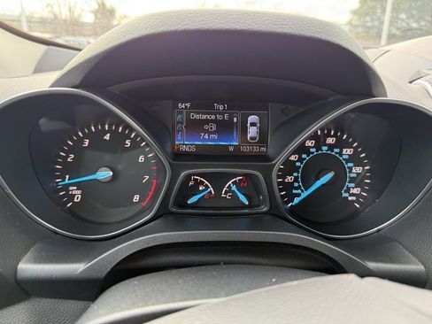 Used 2014 Ford Escape Titanium image 9