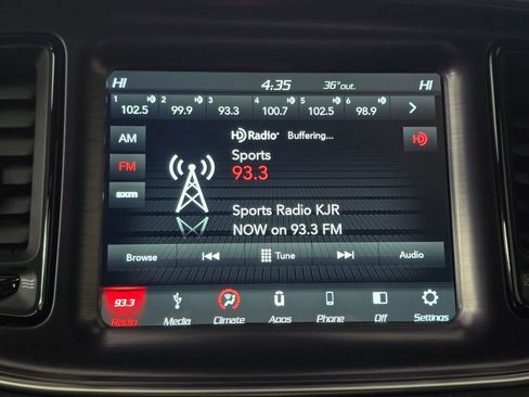 Used 2018 Dodge Challenger R/T Scat Pack w/ Driver Convenience Group image 33