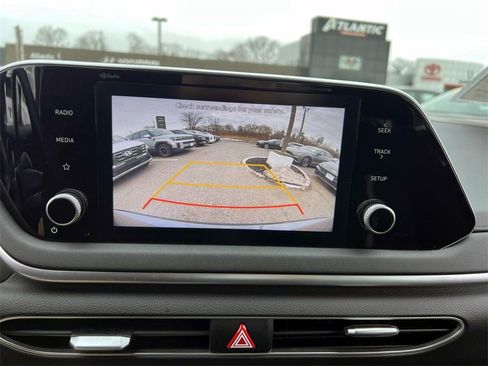 Certified 2022 Hyundai Sonata SE w/ Cargo Package image 22