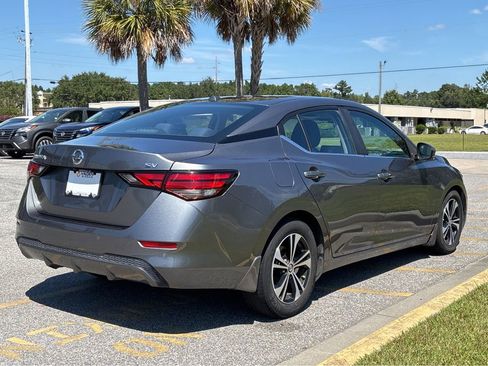 Used 2024 Nissan Sentra SV FWD image 19