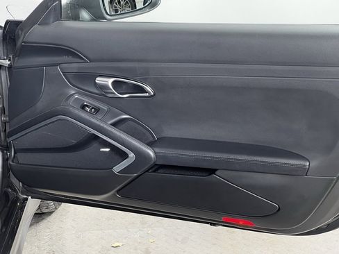 Used 2013 Porsche 911 Carrera image 18