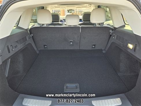 New 2026 Lincoln Nautilus Reserve image 12