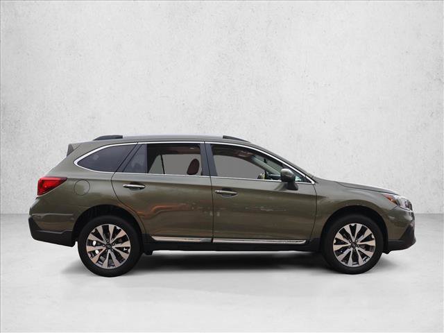 Used 2019 Subaru Outback 3.6R Touring w/ Popular Package #3A AWD/4WD image 4