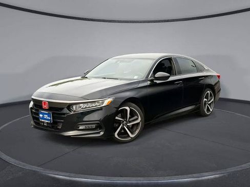 Used 2018 Honda Accord Sport image 1