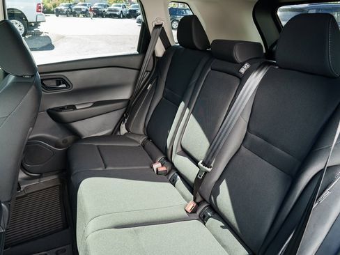 New 2026 Nissan Rogue S image 22