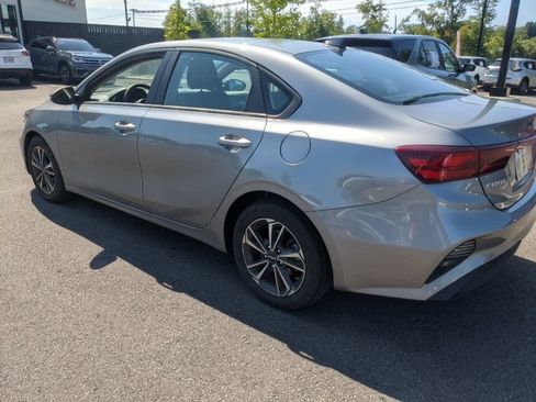 Certified 2023 Kia Forte LXS w/ LXS Technology Package FWD image 3