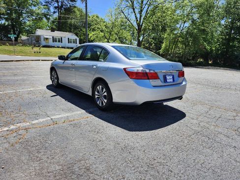 Used 2013 Honda Accord LX image 15