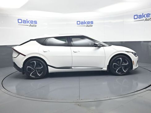 Used 2023 Kia EV6 GT-Line w/ GT-Line Suede Seat Package AWD/4WD image 9