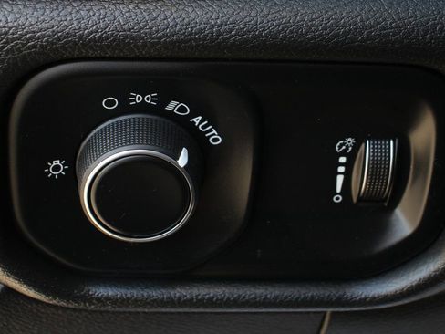 Used 2021 RAM 4500 Tradesman image 19