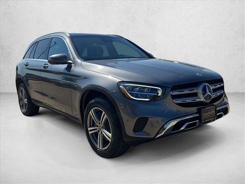 Certified 2022 Mercedes-Benz GLC 300 GLC 300 image 3