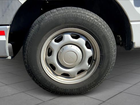 Used 2010 Ford F150 STX image 8