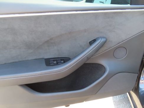 Used 2024 Tesla Model 3 Performance AWD/4WD image 12