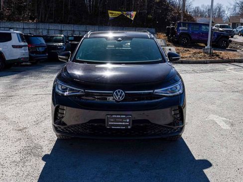 Used 2024 Volkswagen ID.4 Pro S image 2