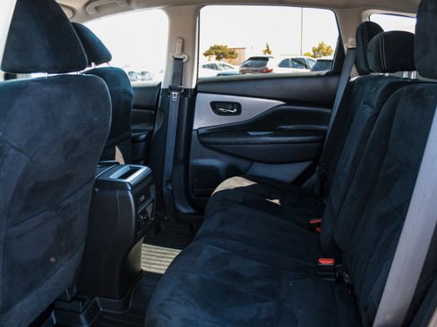 Used 2019 Nissan Murano S AWD/4WD image 19