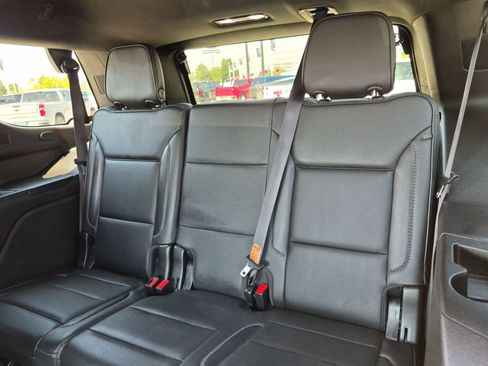 Used 2021 GMC Yukon Denali w/ Denali Premium Package AWD/4WD image 35