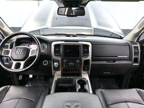 Used 2018 RAM 1500 Laramie w/ Convenience Group image 25