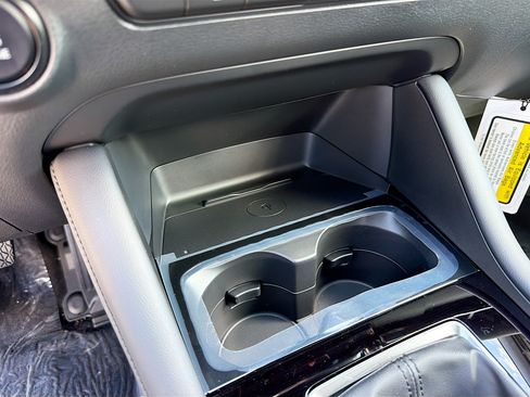 New 2026 MAZDA MAZDA3 2.5 S Hatchback w/ Premium Pkg FWD image 31