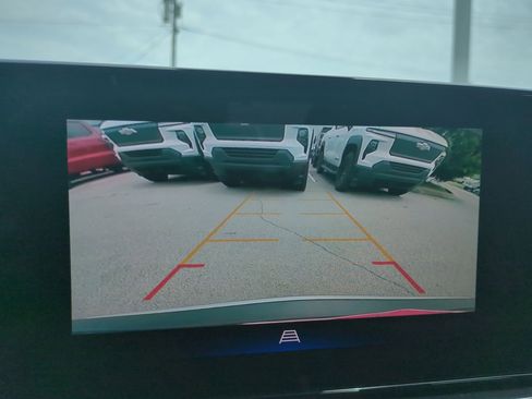 Used 2026 Chevrolet TrailBlazer LT w/ Driver Confidence Package image 14