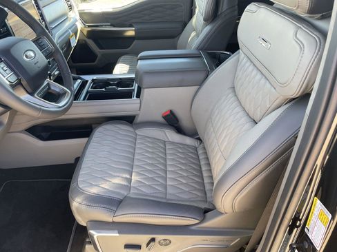 New 2026 Ford F250 Platinum w/ Platinum Plus Package image 12