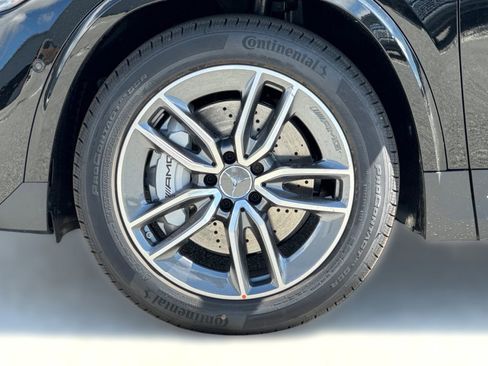 New 2026 Mercedes-Benz GLA 35 AMG 4MATIC image 11
