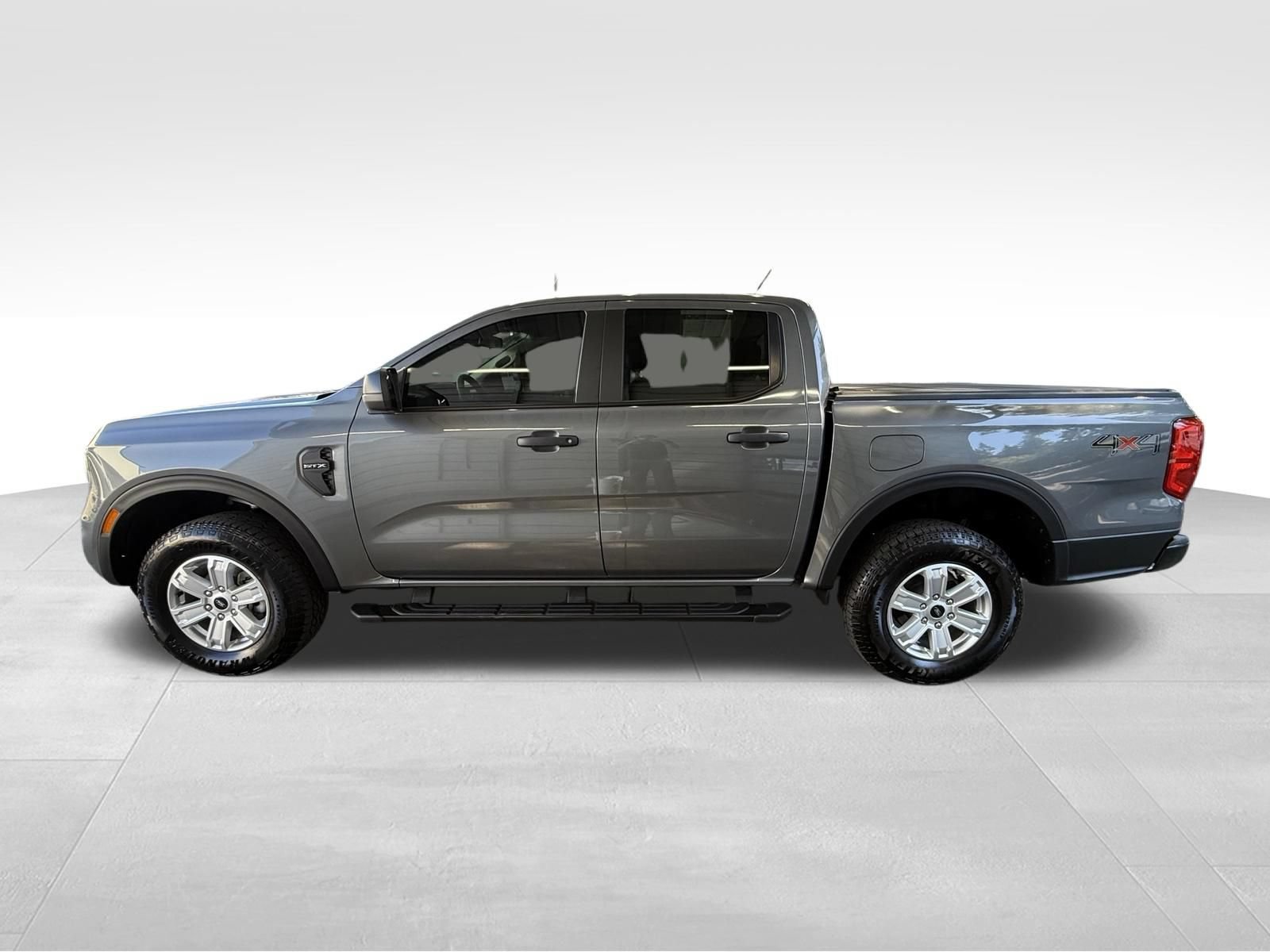 Used 2024 Ford Ranger XL AWD/4WD image 9