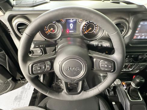Used 2023 Jeep Wrangler Sport AWD/4WD image 11
