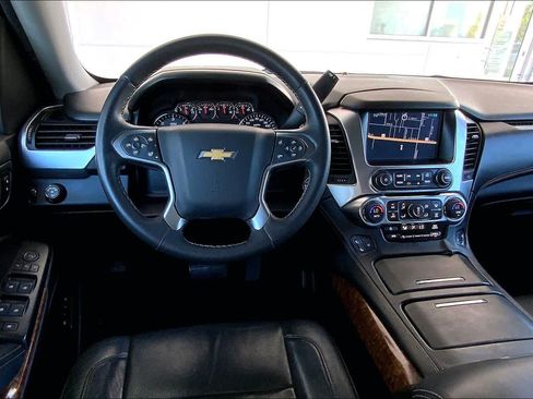 Used 2015 Chevrolet Tahoe LTZ RWD image 5