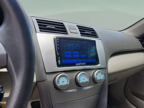 Used 2009 Toyota Camry SE FWD image 14