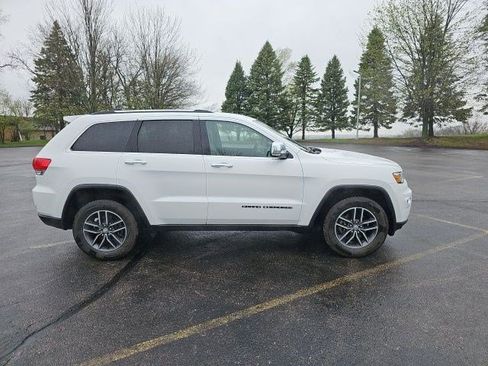 Used 2018 Jeep Grand Cherokee Limited w/ Trailer Tow Group IV image 7