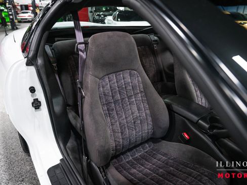 Used 2000 Chevrolet Camaro Z28 w/ SS Performance/Appearance Pkg RWD image 26