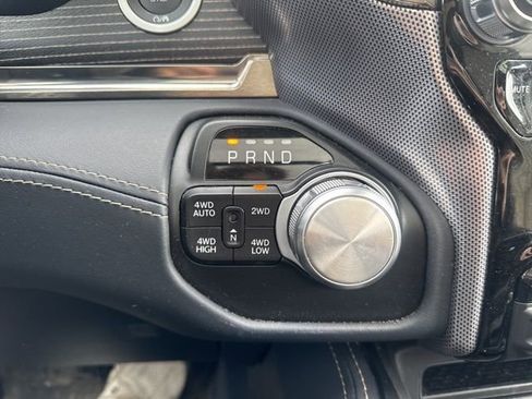 Used 2020 RAM 1500 Limited image 21