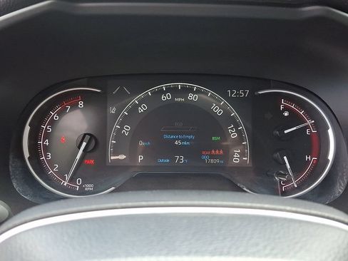 Used 2023 Toyota RAV4 XLE Premium AWD/4WD image 21