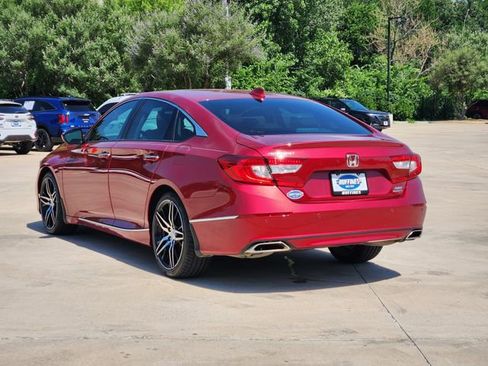 Used 2021 Honda Accord Touring image 5