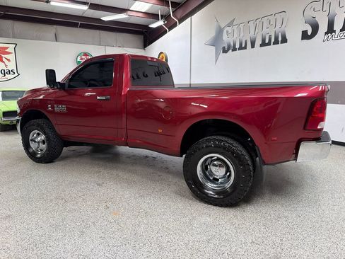 Used 2015 RAM 3500 Tradesman w/ Chrome Appearance Group RWD image 4