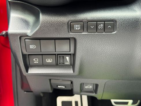 Used 2023 Lexus IS 500 RWD image 19