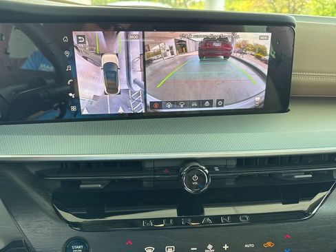 New 2026 Nissan Murano Platinum AWD/4WD image 30