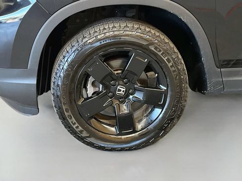 Used 2024 Honda Ridgeline Black Edition image 33