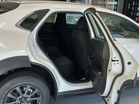 New 2025 MAZDA CX-30 AWD 2.5 S image 23