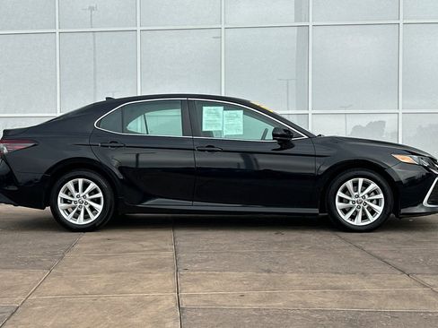 Certified 2023 Toyota Camry LE image 3