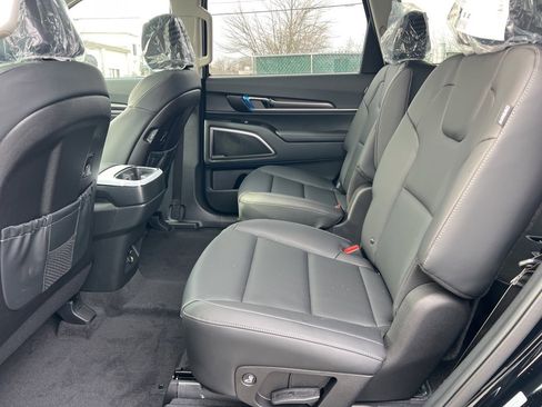 New 2025 Kia Telluride S image 15