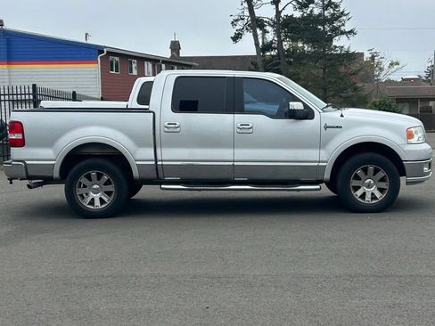 Used 2006 Lincoln Mark LT 4x4 image 5