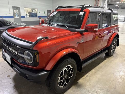 Certified 2023 Ford Bronco Outer Banks image 6