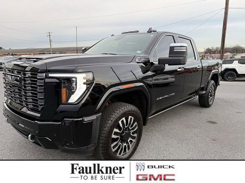Certified 2025 GMC Sierra 3500 Denali Ultimate image 1