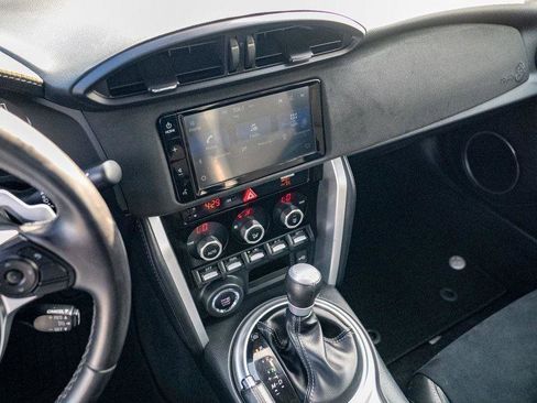 Used 2020 Toyota 86 image 15