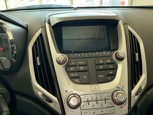 Used 2017 GMC Terrain SLT w/ Driver Alert Package I AWD/4WD image 17