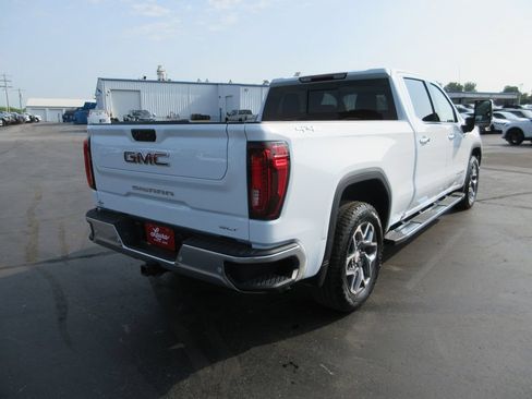 Certified 2026 GMC Sierra 1500 SLT w/ SLT Premium Plus Package AWD/4WD image 6