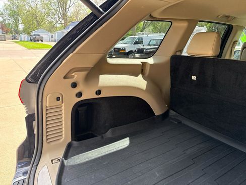 Used 2015 Jeep Grand Cherokee Limited image 19